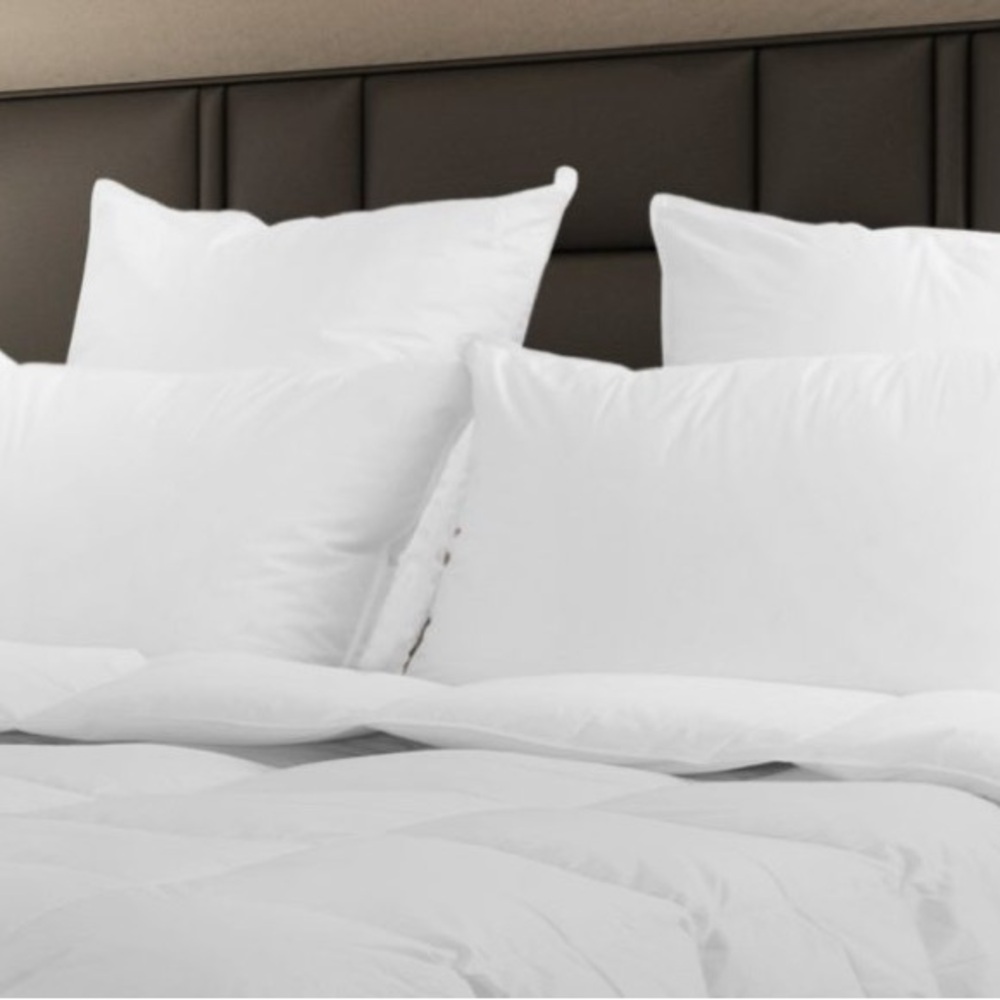 Luxurious WGD King Pillow